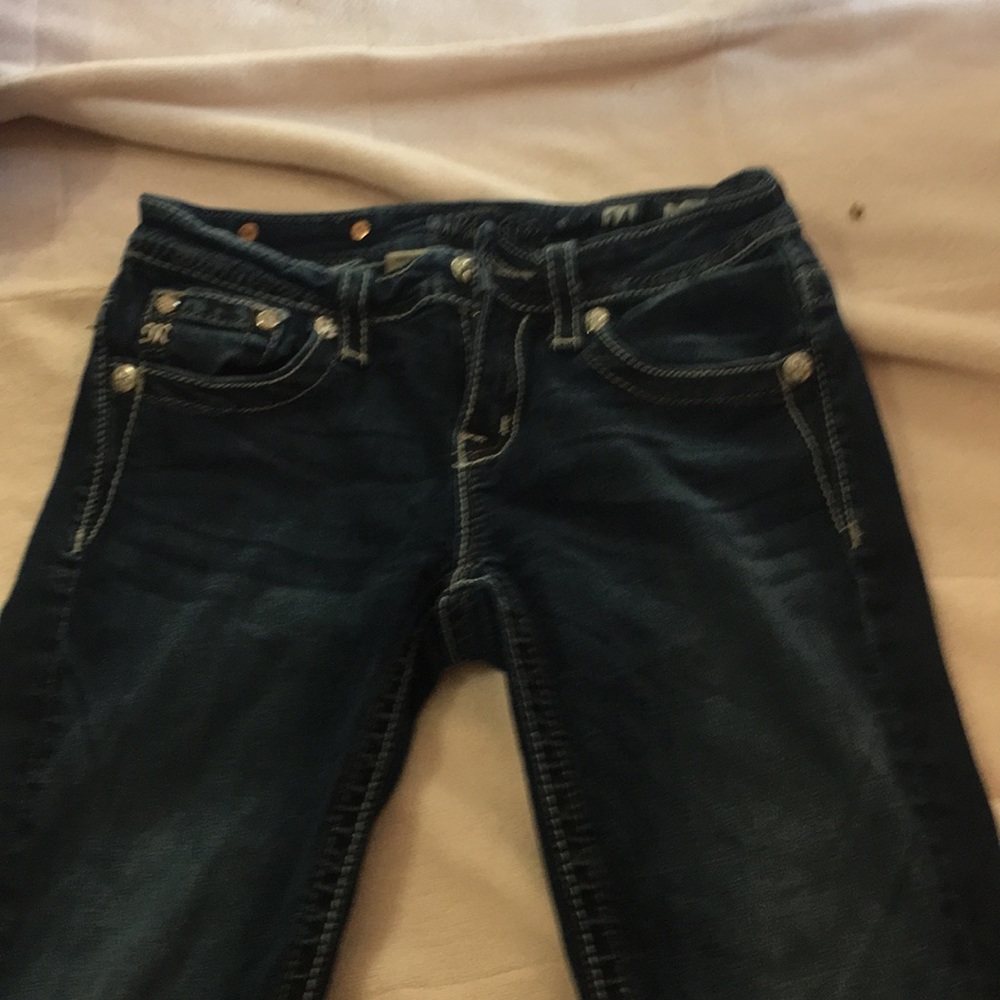 Buckle jeans